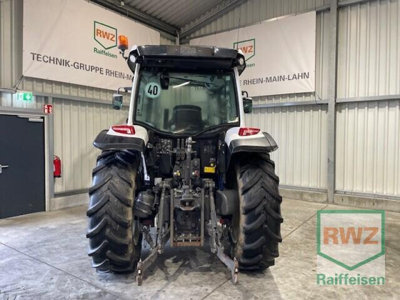 Traktor typu Valtra A114 H, Gebrauchtmaschine w Wölfersheim-Berstadt (Zdjęcie 9)