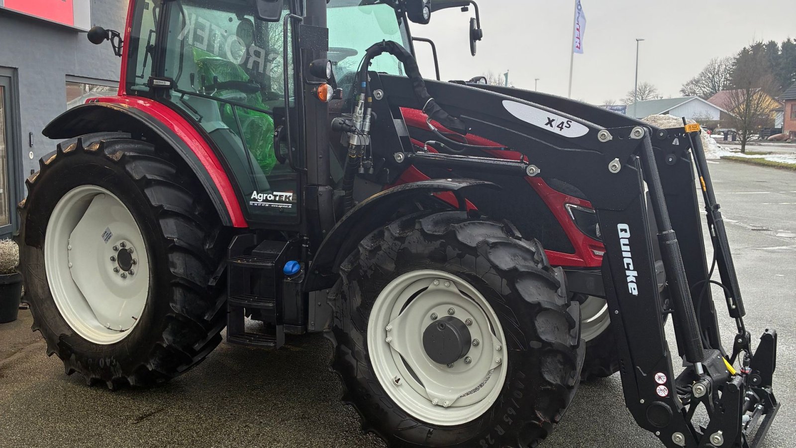 Traktor typu Valtra A114 H4, Gebrauchtmaschine v Hobro (Obrázek 4)