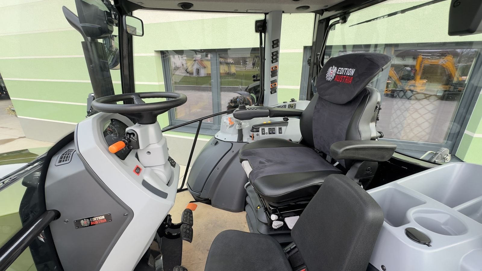 Traktor of the type Valtra A115 MH4, Gebrauchtmaschine in Hürm (Picture 11)