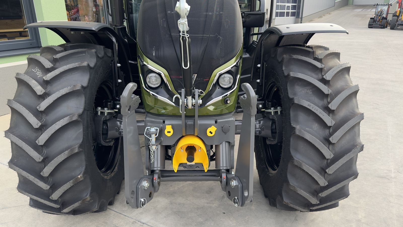 Traktor of the type Valtra A115 MH4, Gebrauchtmaschine in Hürm (Picture 4)