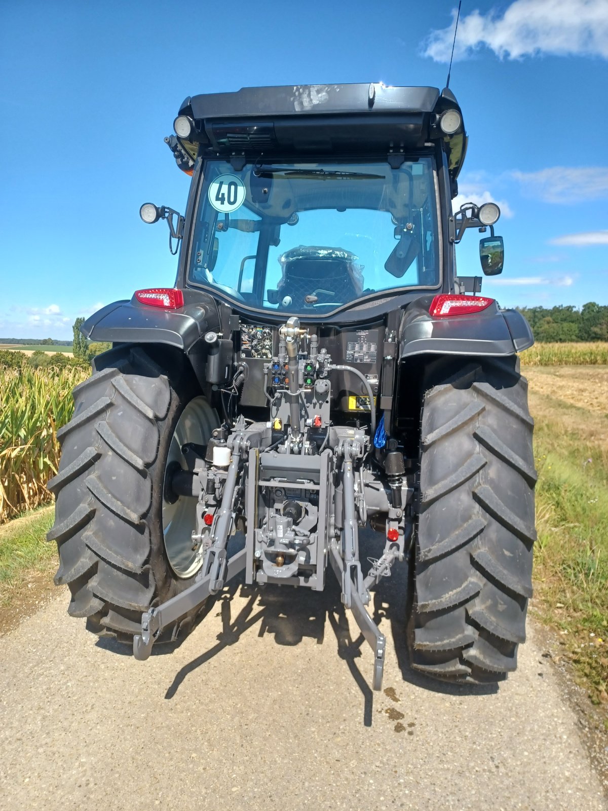 Traktor typu Valtra A115 MH4, Neumaschine v Uffenheim (Obrázek 3)