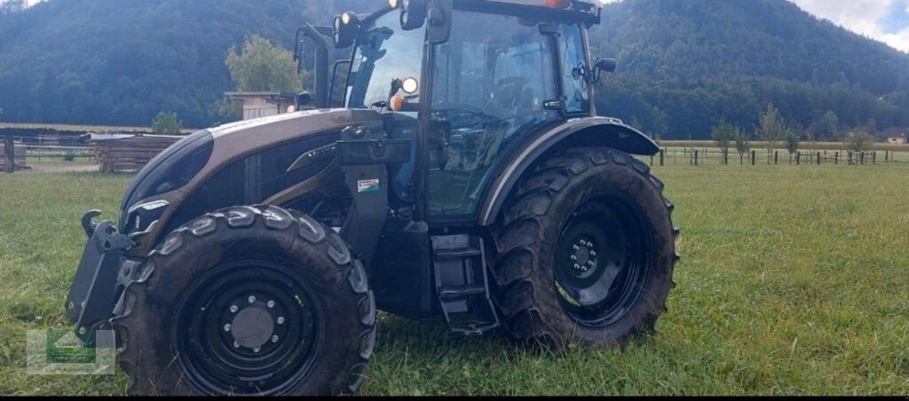 Traktor vrste Valtra A115, Gebrauchtmaschine v Klagenfurt (Slika 1)