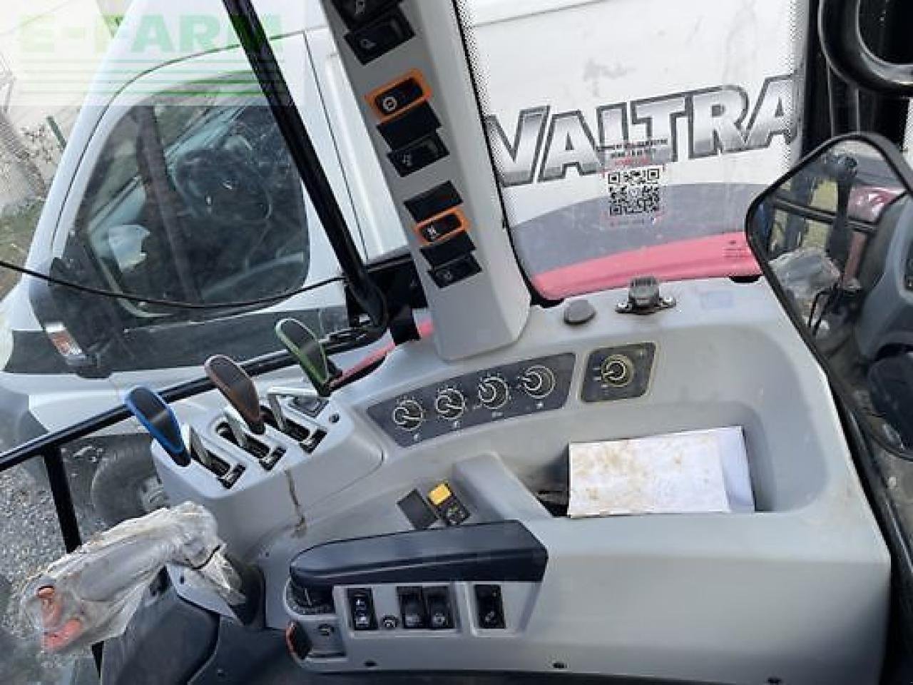 Traktor tipa Valtra a115h4, Gebrauchtmaschine u MONFERRAN (Slika 11)