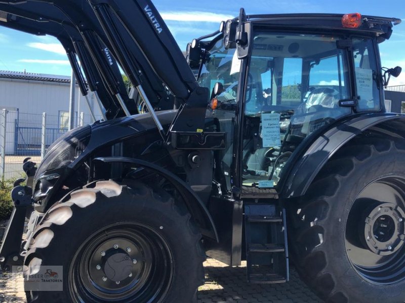 Traktor des Typs Valtra A115MH4, Neumaschine in Fürth / Burgfarrnbach (Bild 1)