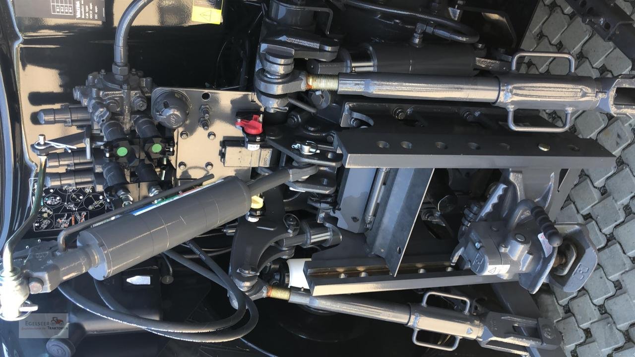 Traktor del tipo Valtra A115MH4, Neumaschine In Fürth / Burgfarrnbach (Immagine 4)