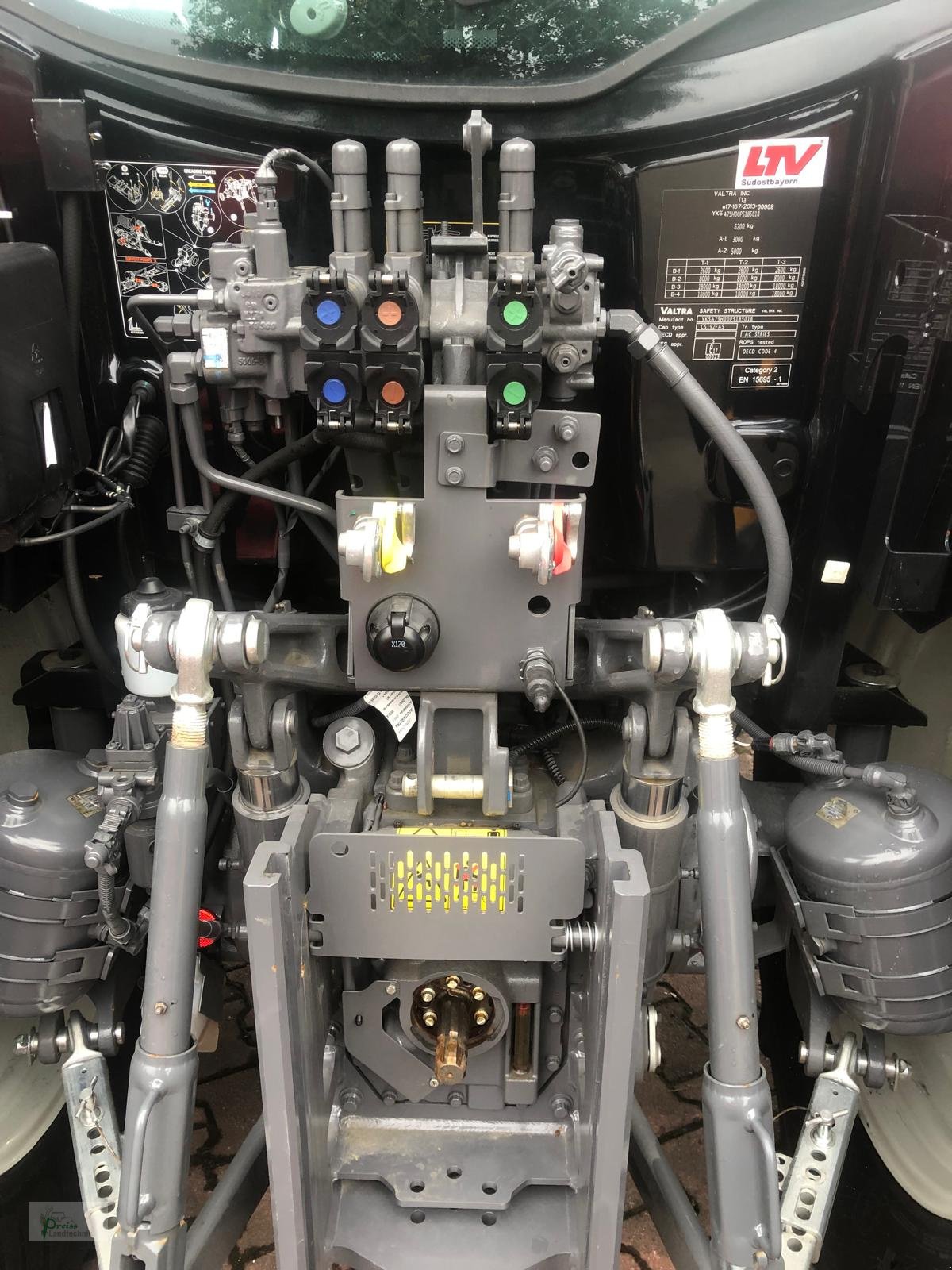 Traktor typu Valtra A75 SH, Neumaschine v Bad Kötzting (Obrázek 5)