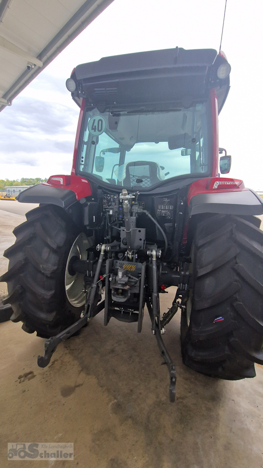 Traktor от тип Valtra A75, Neumaschine в Monheim (Снимка 5)