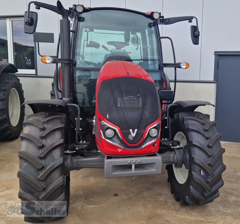 Traktor от тип Valtra A75, Neumaschine в Monheim (Снимка 3)