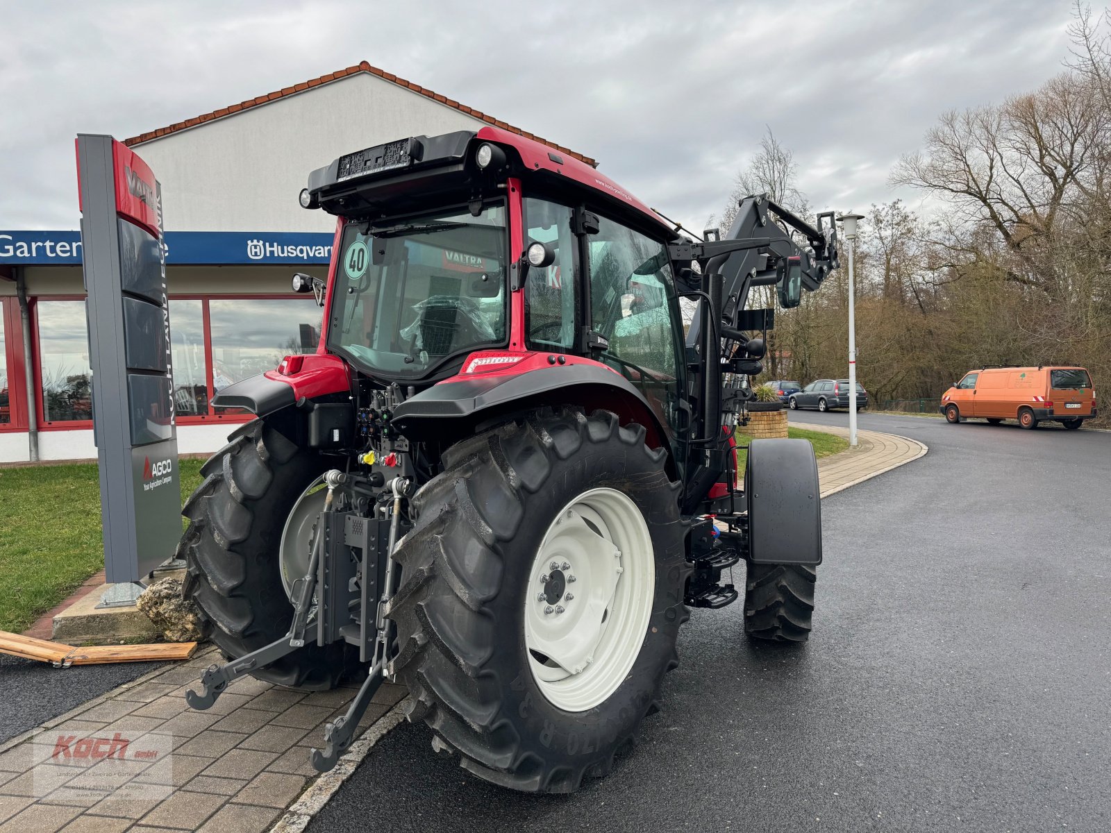 Traktor des Typs Valtra A75, Neumaschine in Neumarkt / Pölling (Bild 3)