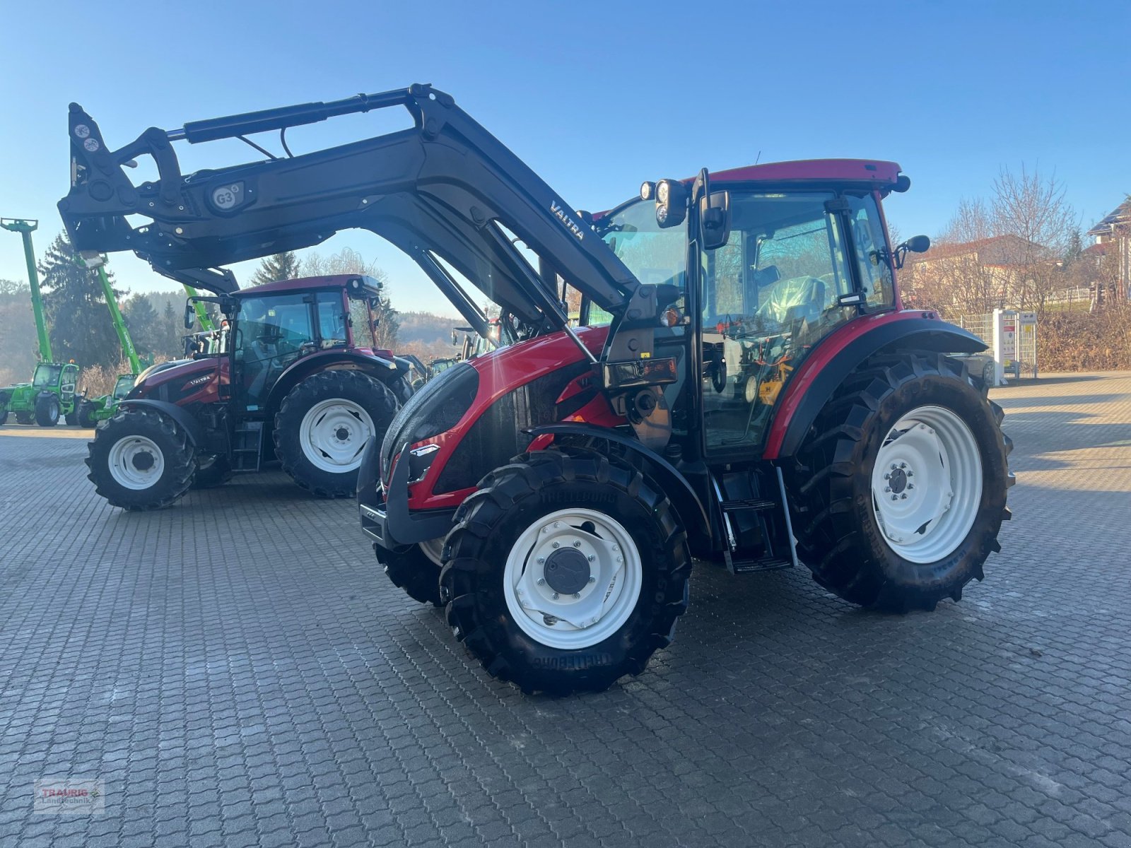 Traktor del tipo Valtra A85 mit FL, Neumaschine en Mainburg/Wambach (Imagen 12)