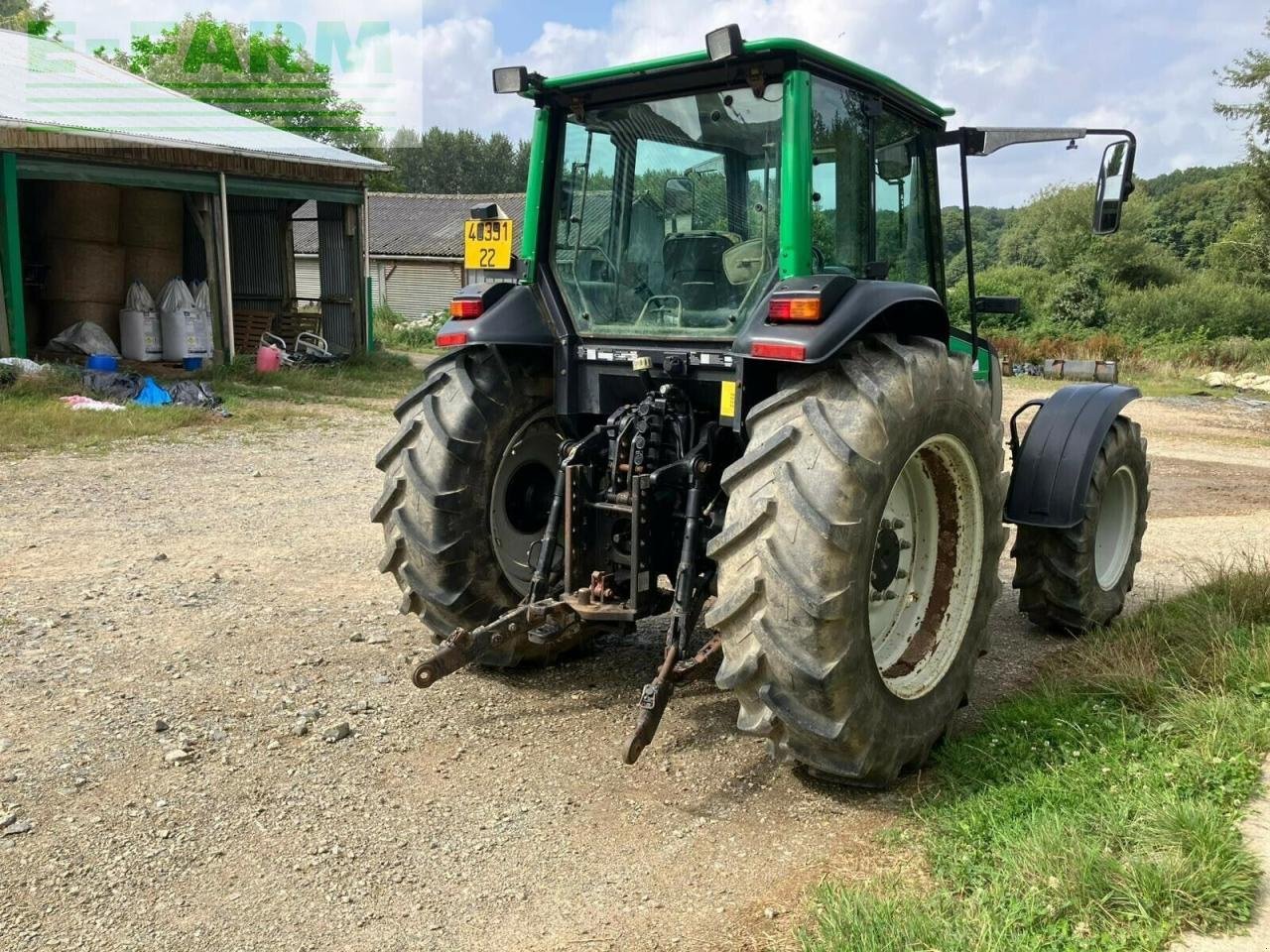 Traktor του τύπου Valtra a85, Gebrauchtmaschine σε PONTIVY (56 - MORBIHAN) (Φωτογραφία 3)