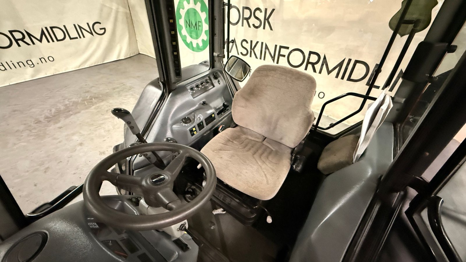 Traktor des Typs Valtra A85, Gebrauchtmaschine in Ølen (Bild 13)