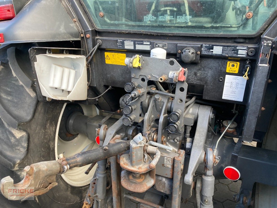 Traktor van het type Valtra A93 Hi Tech, Gebrauchtmaschine in Bockel - Gyhum (Foto 9)