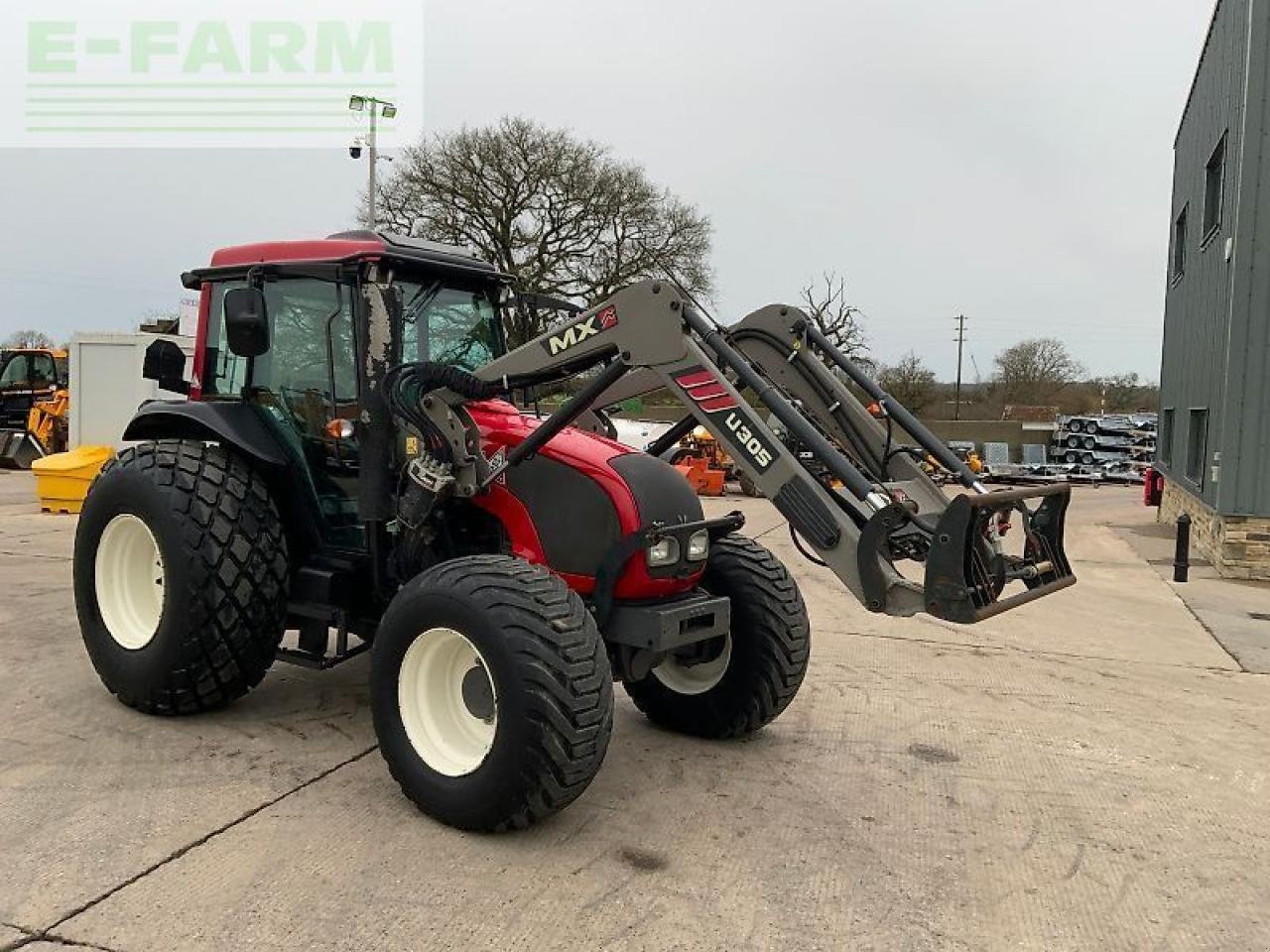 Traktor des Typs Valtra a93 unlimited tractor (st25247), Gebrauchtmaschine in SHAFTESBURY (Bild 8)