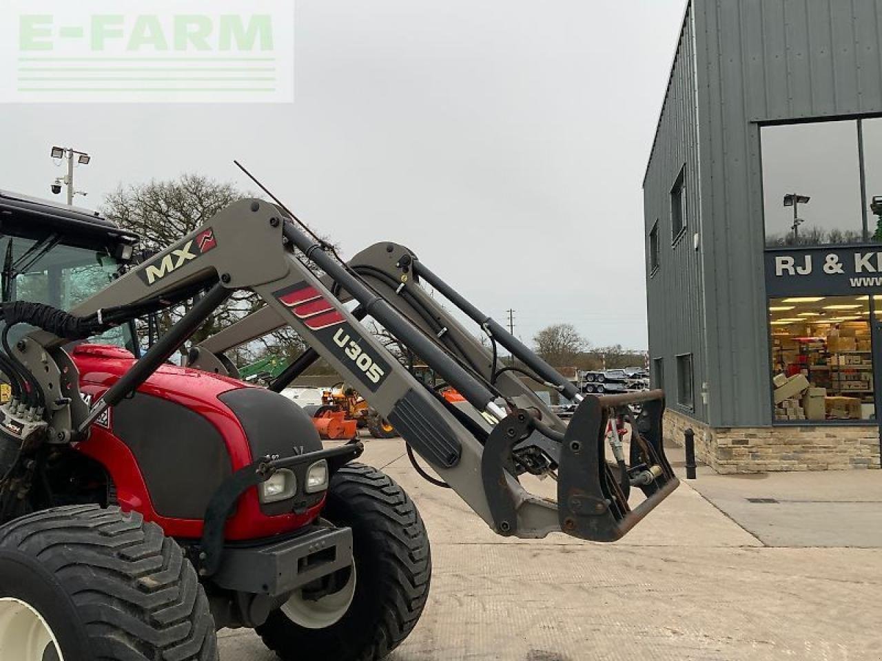 Traktor des Typs Valtra a93 unlimited tractor (st25247), Gebrauchtmaschine in SHAFTESBURY (Bild 9)