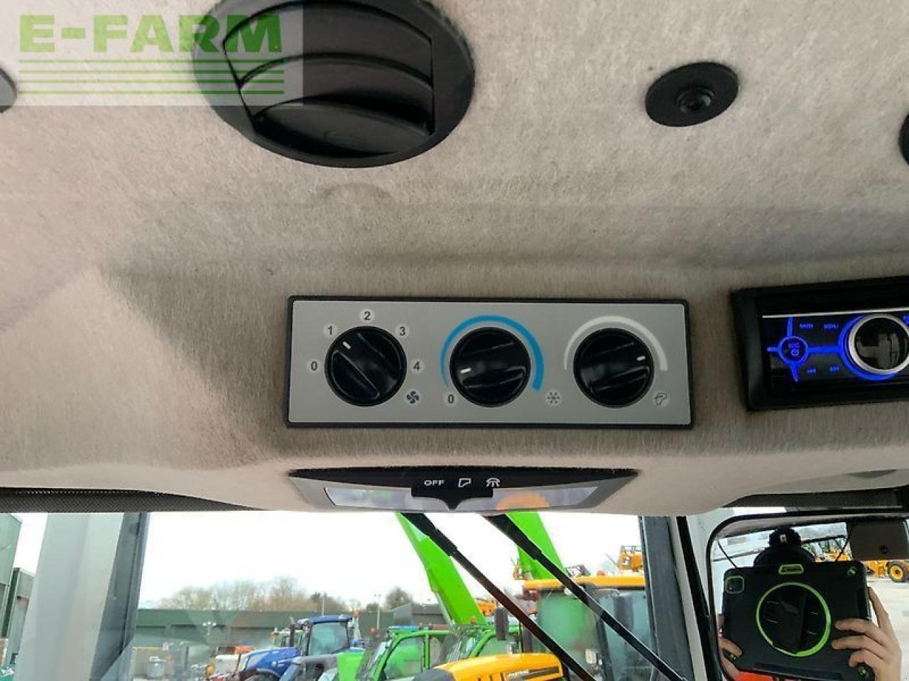 Traktor des Typs Valtra a93 unlimited tractor (st25247), Gebrauchtmaschine in SHAFTESBURY (Bild 23)