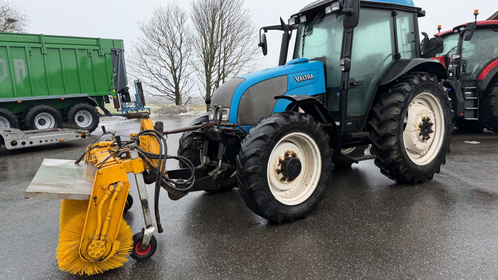 Traktor типа Valtra A95 KUN 3000 TIMER OG KOST!, Gebrauchtmaschine в Nørager (Фотография 2)