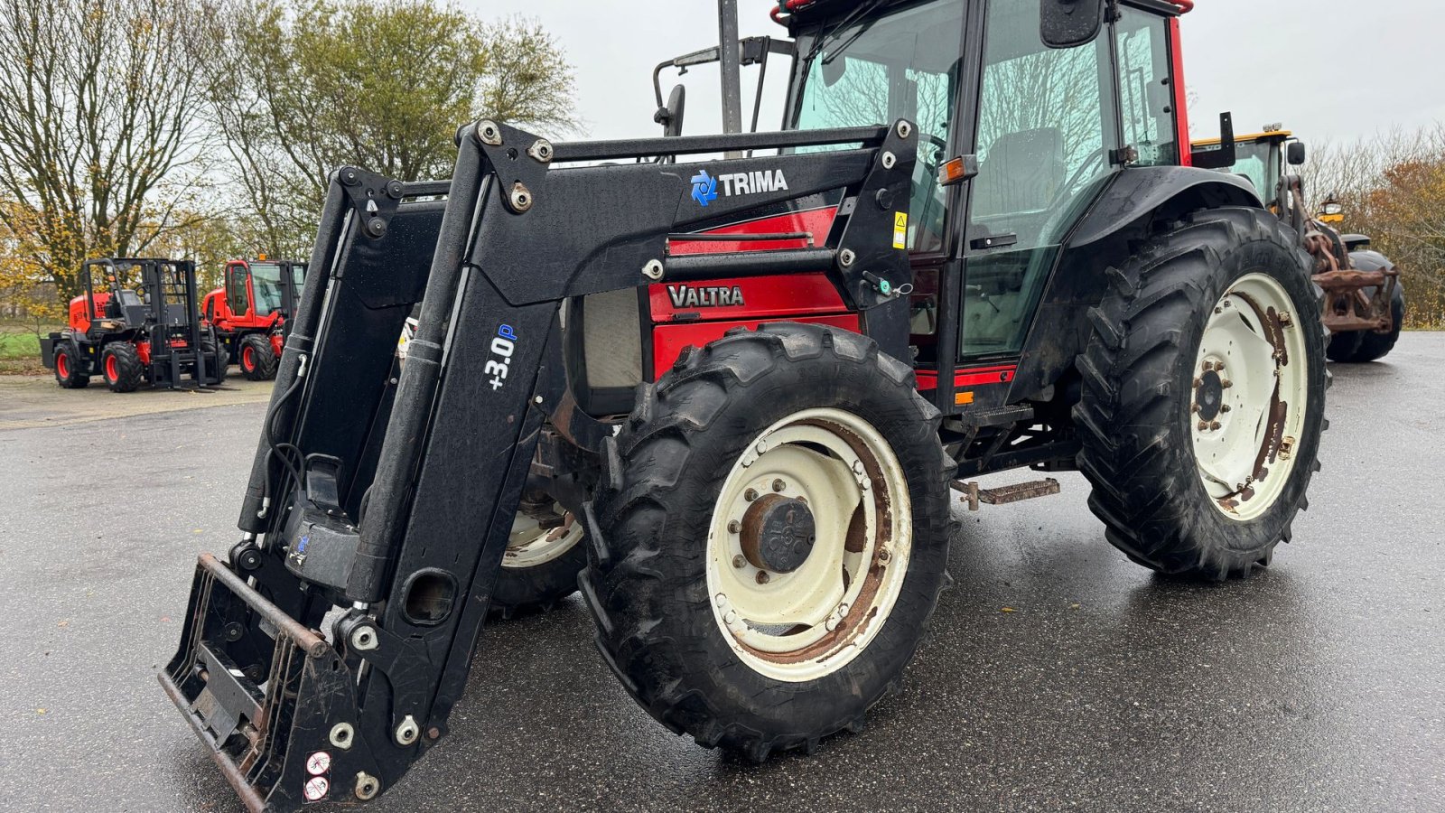 Traktor typu Valtra A95 MED FRONTLÆSSER!, Gebrauchtmaschine v Nørager (Obrázek 1)