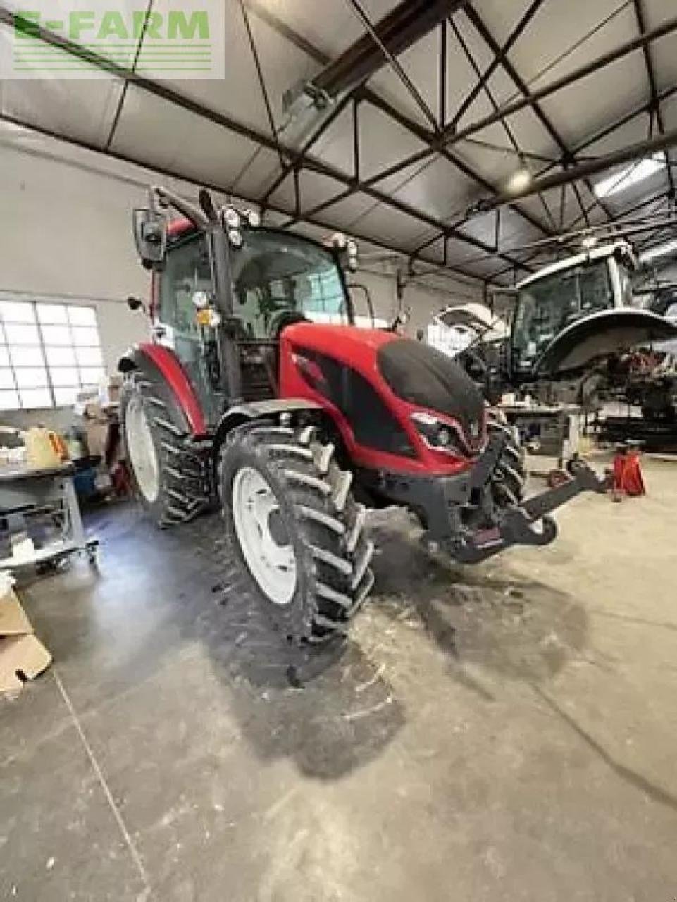 Traktor van het type Valtra a95h2, Gebrauchtmaschine in MONFERRAN (Foto 2)
