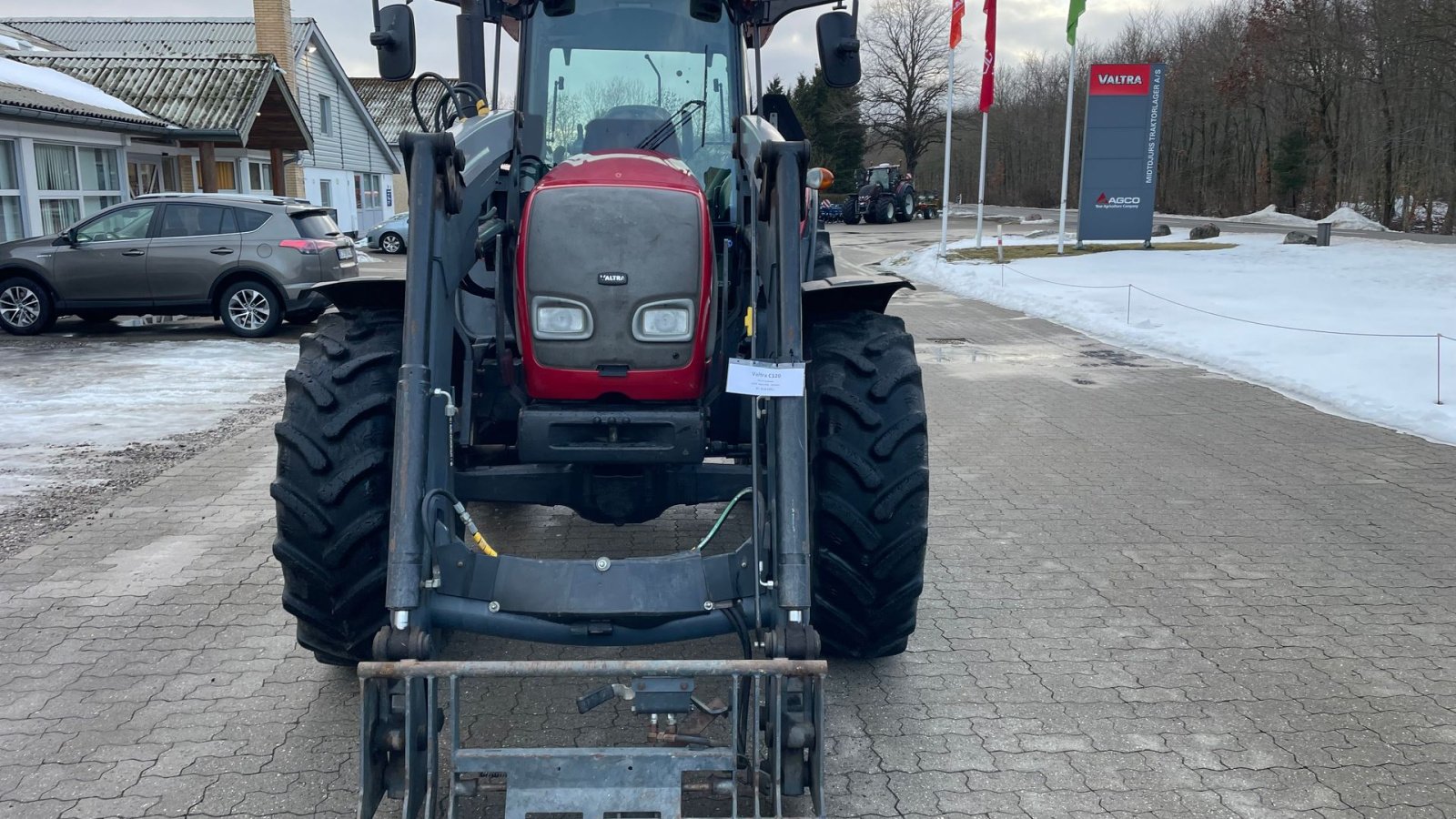 Traktor del tipo Valtra C120, Gebrauchtmaschine In Nimtofte (Immagine 3)