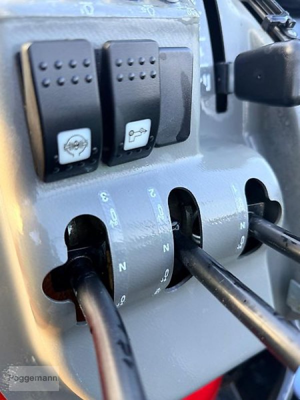 Traktor typu Valtra F 75, Gebrauchtmaschine v Bad Iburg - Sentrup (Obrázek 12)