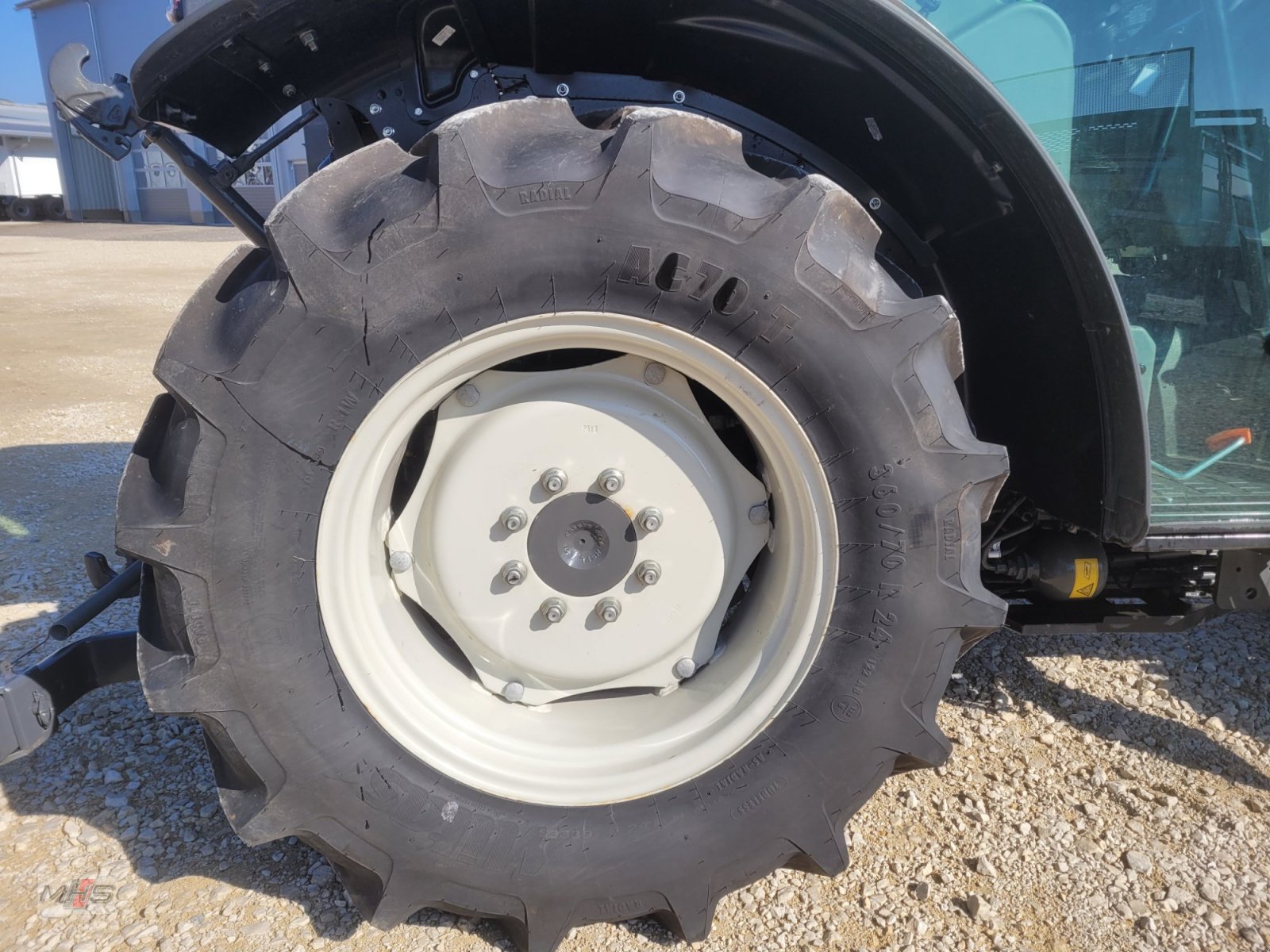 Traktor des Typs Valtra F105, Gebrauchtmaschine in Engen-Welschingen (Bild 5)