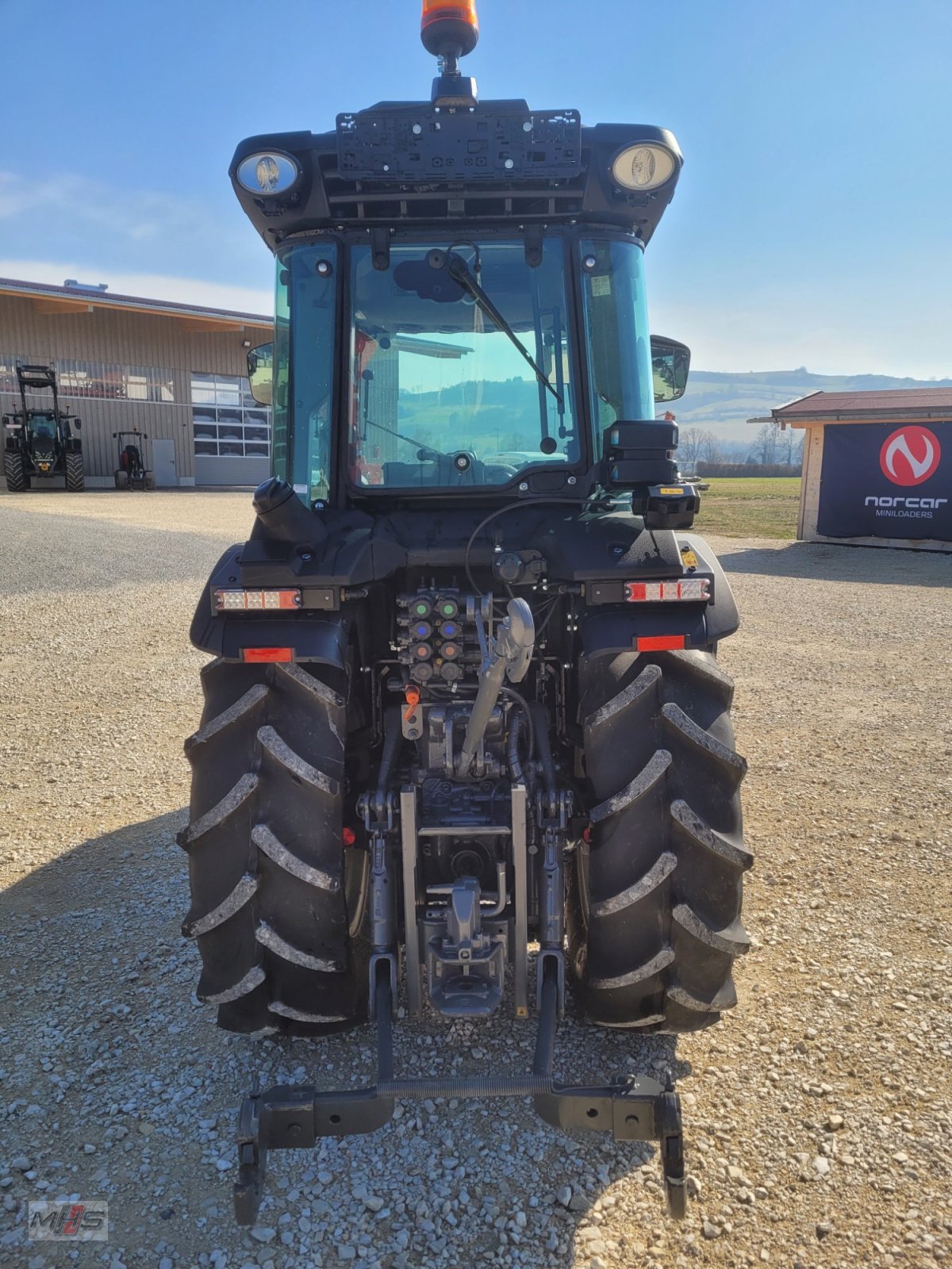 Traktor des Typs Valtra F105, Gebrauchtmaschine in Engen-Welschingen (Bild 9)
