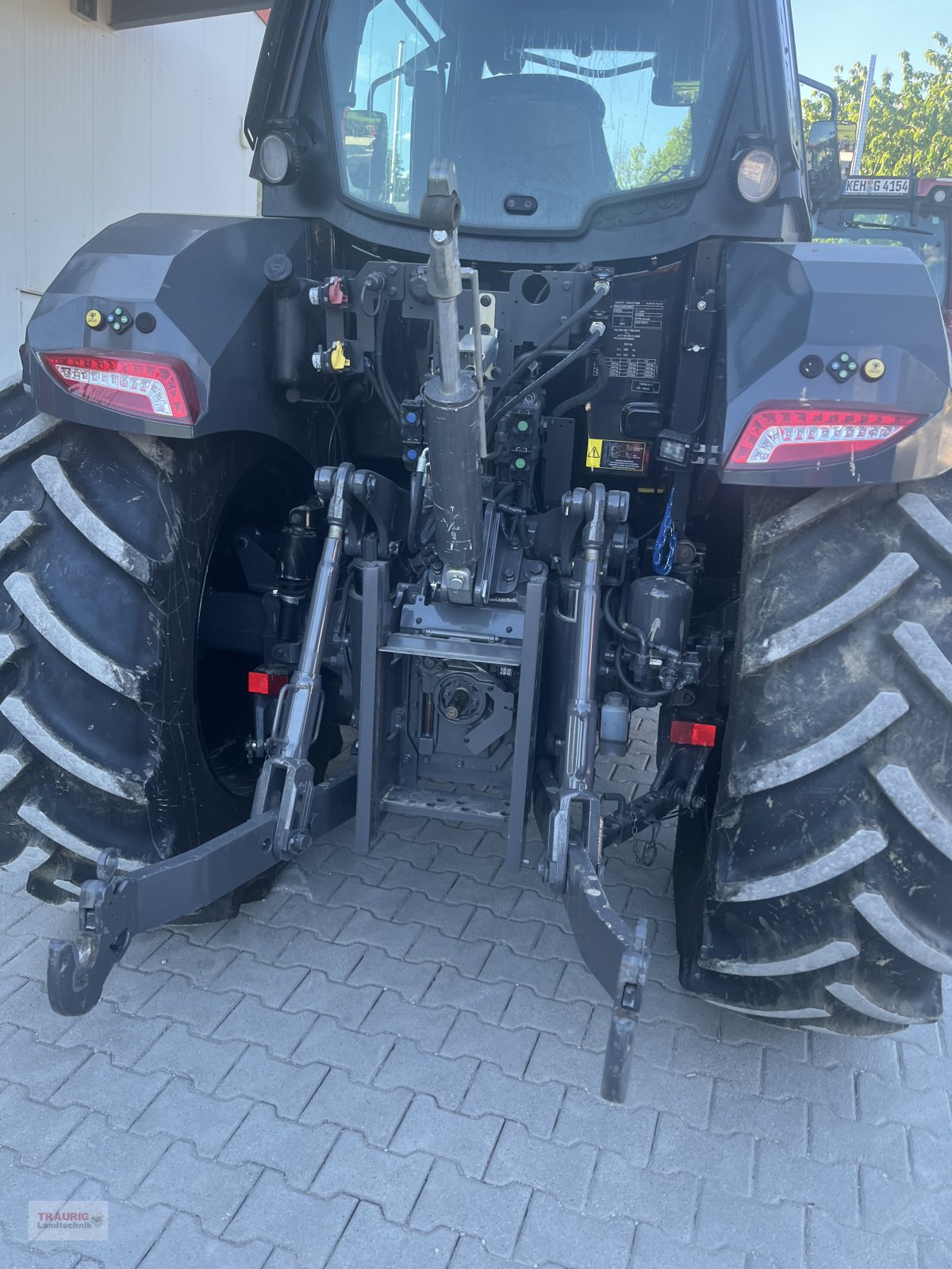 Traktor des Typs Valtra G 105 A-Hopfen, Neumaschine in Mainburg/Wambach (Bild 14)