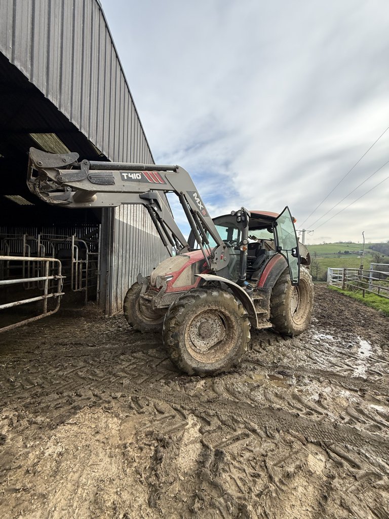 Traktor Türe ait Valtra G 105 A, Gebrauchtmaschine içinde LACAPELLE-MARIVAL (resim 1)