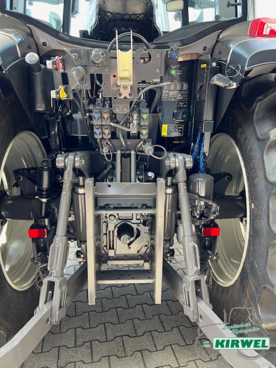 Traktor a típus Valtra G 125 Active, Neumaschine ekkor: Blankenheim (Kép 11)