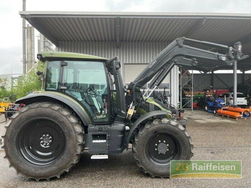 Traktor of the type Valtra G-125 Active, Gebrauchtmaschine in Bruchsal (Picture 11)