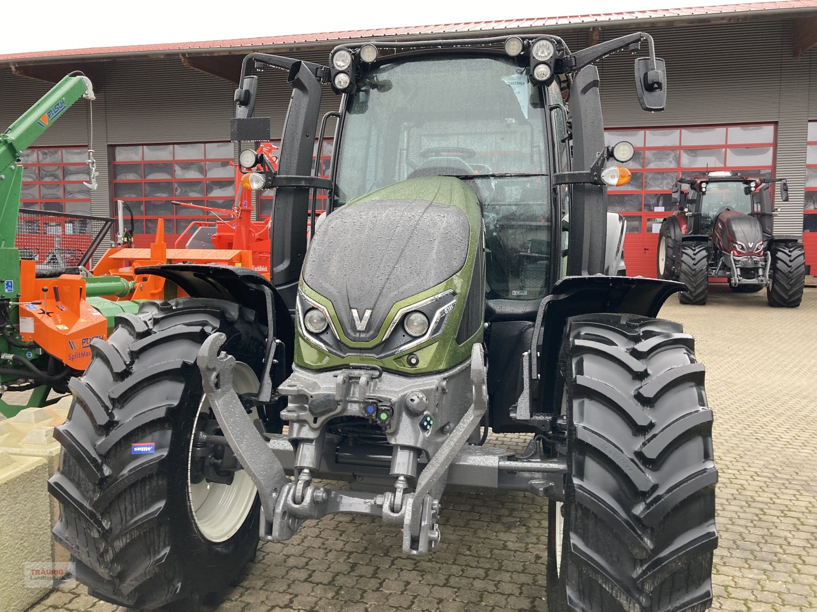 Traktor des Typs Valtra G 125 Aktiv, Neumaschine in Mainburg/Wambach (Bild 8)