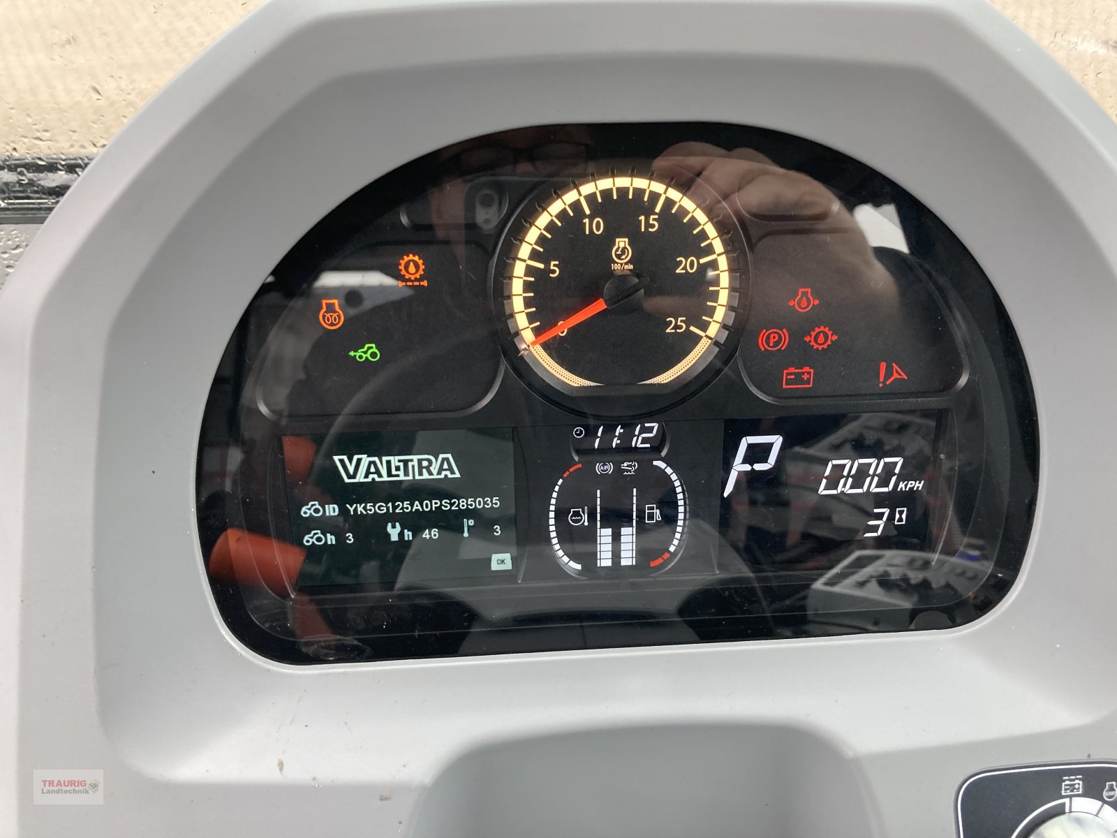 Traktor des Typs Valtra G 125 Aktiv, Neumaschine in Mainburg/Wambach (Bild 13)