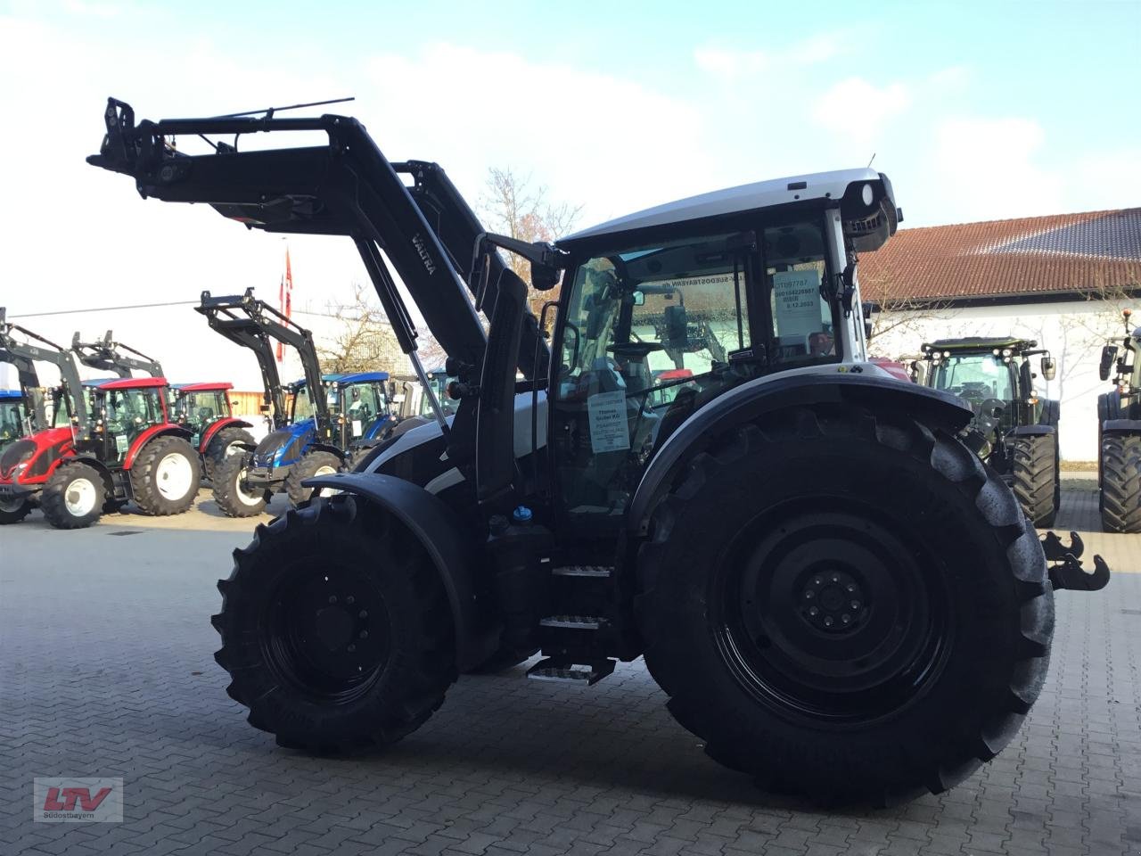 Traktor tip Valtra G 125e A FL 1B9, Neumaschine in Eggenfelden (Poză 4)