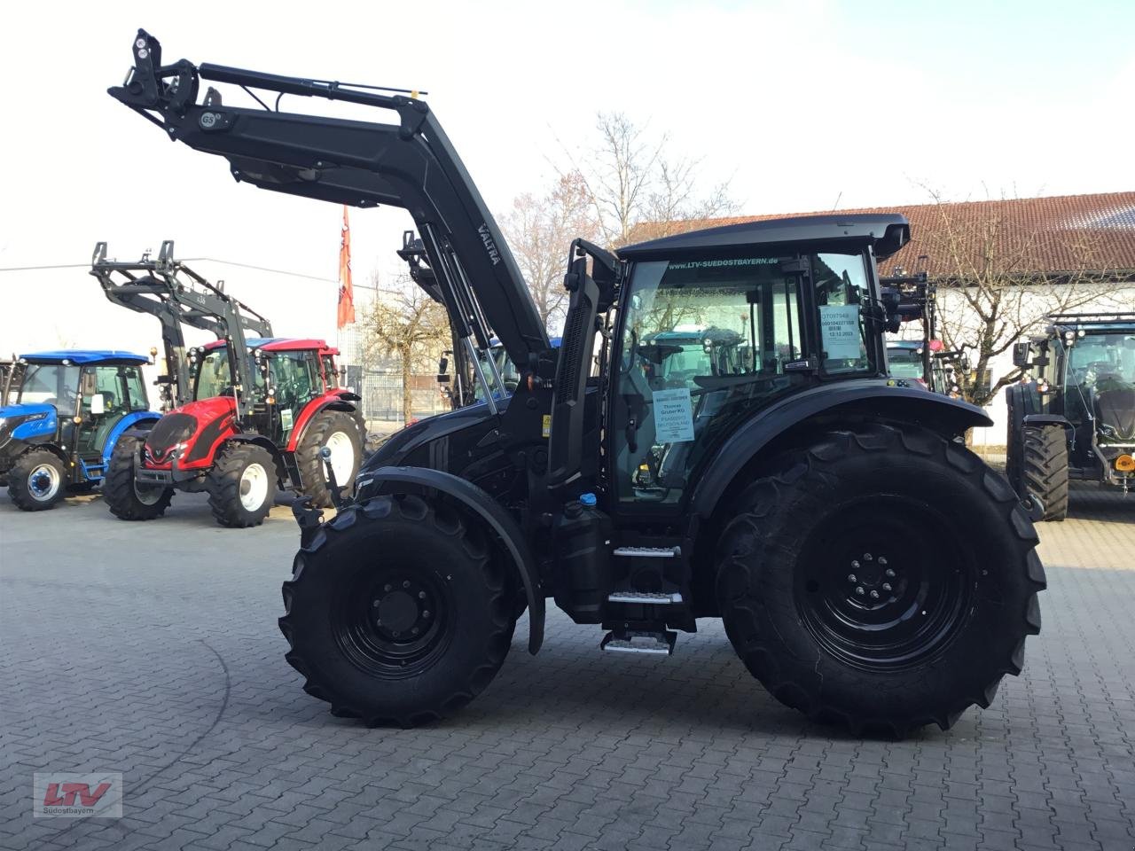 Traktor του τύπου Valtra G 135 A FL, Neumaschine σε Eggenfelden (Φωτογραφία 3)