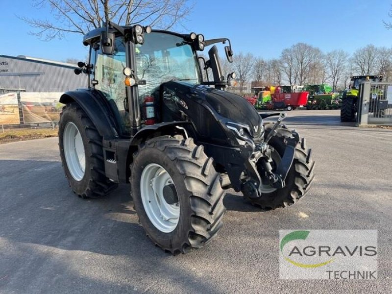 Traktor типа Valtra G 135 A, Gebrauchtmaschine в Meppen (Фотография 3)