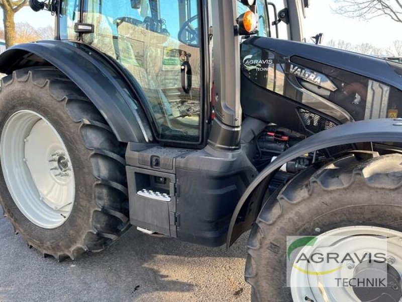 Traktor типа Valtra G 135 A, Gebrauchtmaschine в Meppen (Фотография 4)