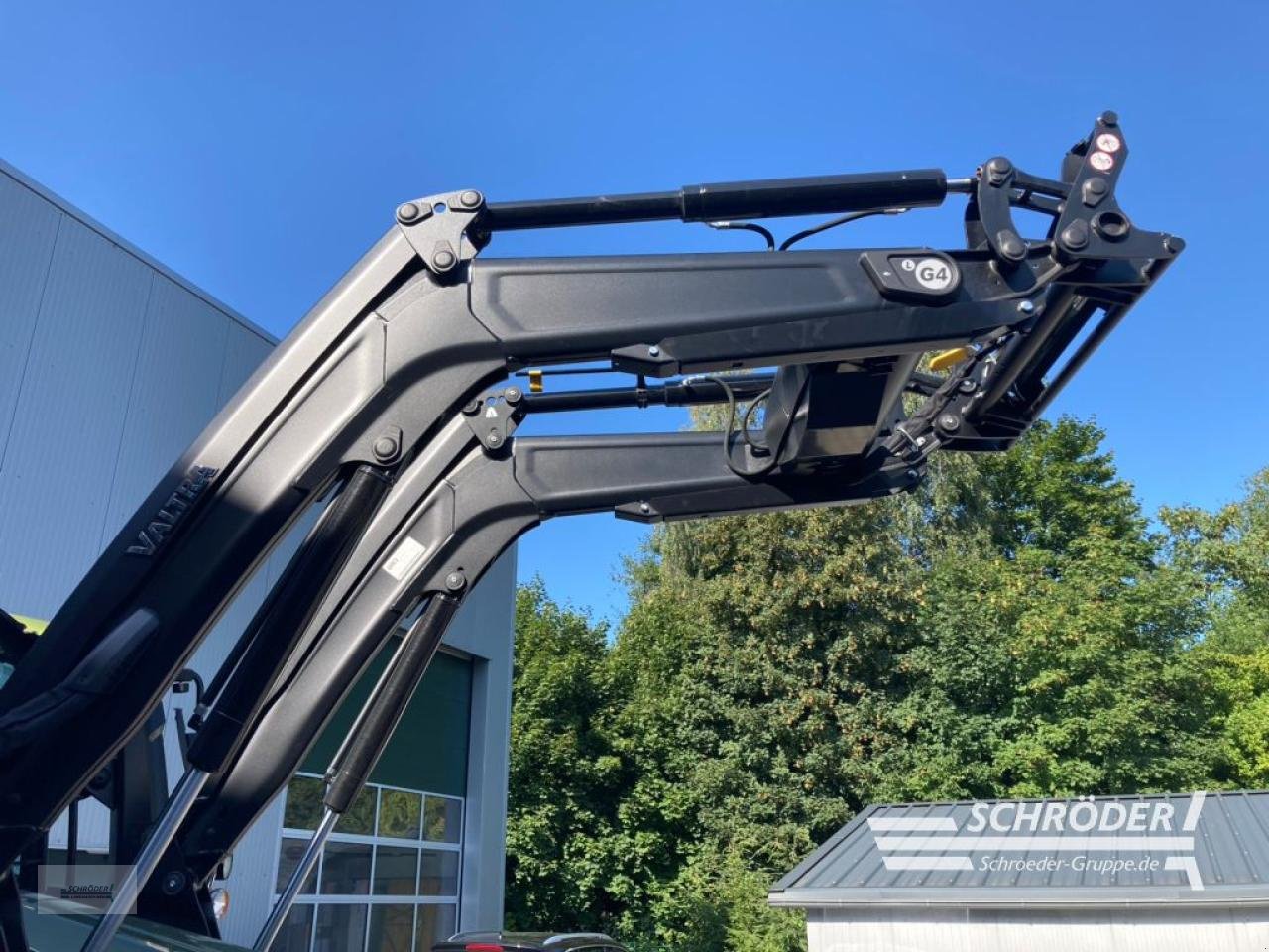 Traktor του τύπου Valtra G 135 A, Neumaschine σε Friedland (Φωτογραφία 5)