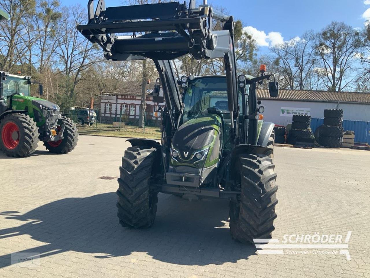 Traktor типа Valtra G 135 A, Neumaschine в Friedland (Фотография 10)