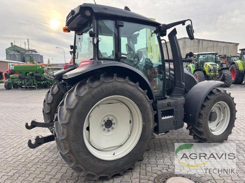 Traktor типа Valtra G 135 V 1B9, Gebrauchtmaschine в Salzkotten (Фотография 3)