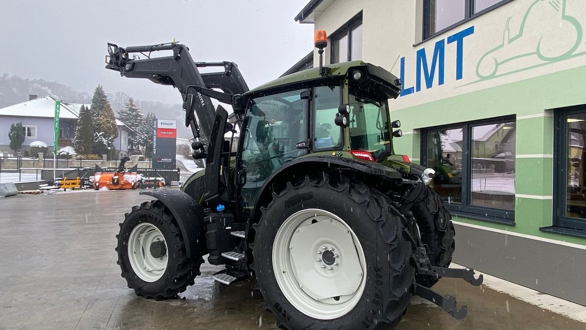 Traktor typu Valtra G115 Actice Edition Austria Miettraktor, Mietmaschine w Hürm (Zdjęcie 8)