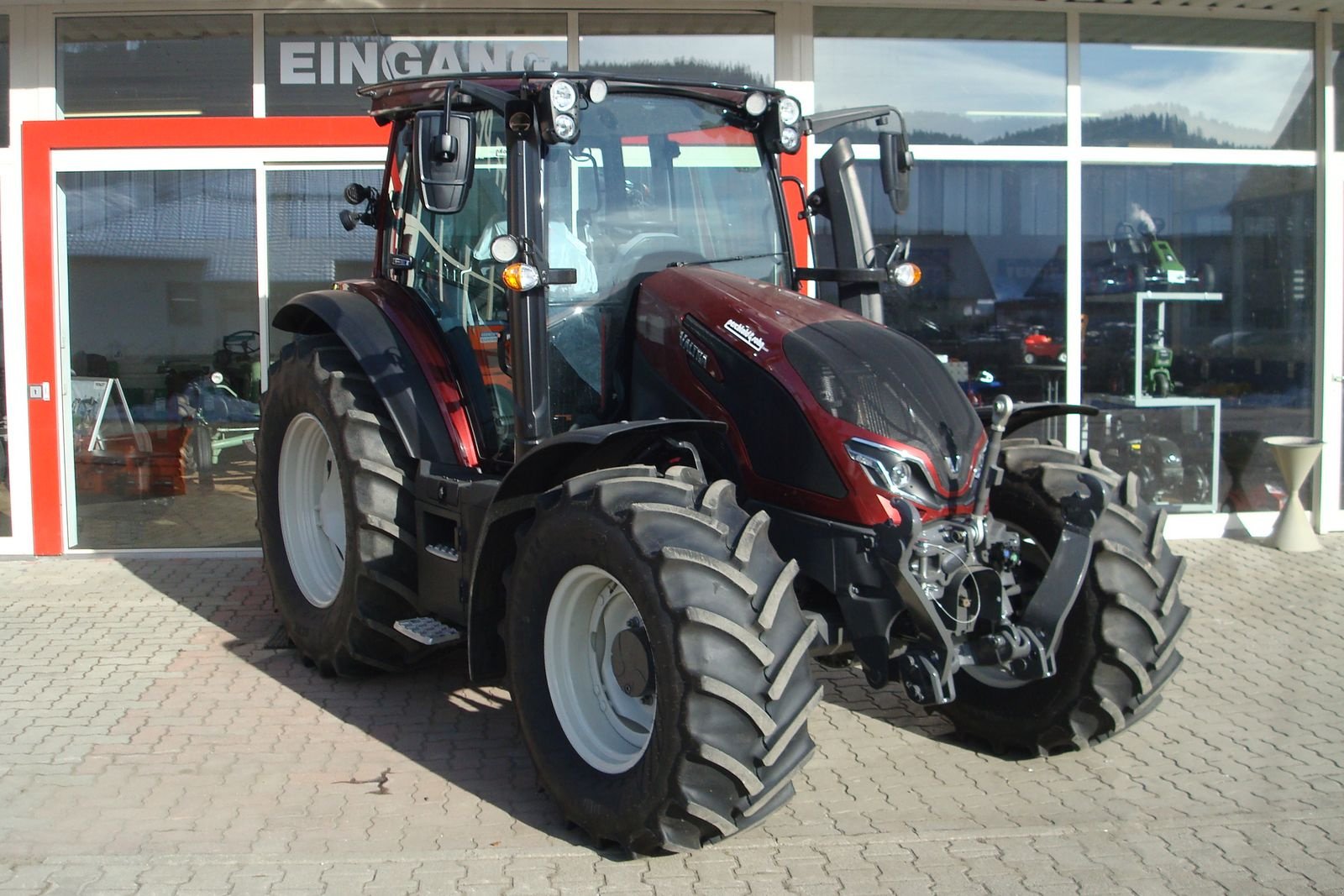 Traktor типа Valtra G115 ACTIVE, Vorführmaschine в Judenburg (Фотография 1)