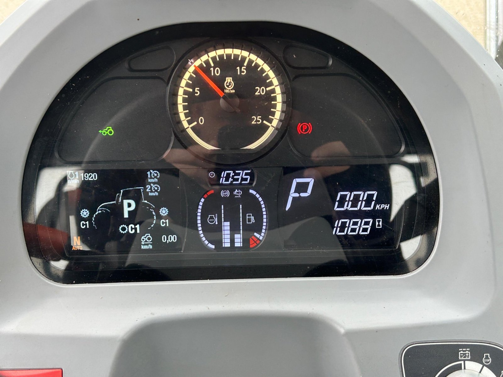 Traktor of the type Valtra G115 Active, Gebrauchtmaschine in Esens (Picture 12)