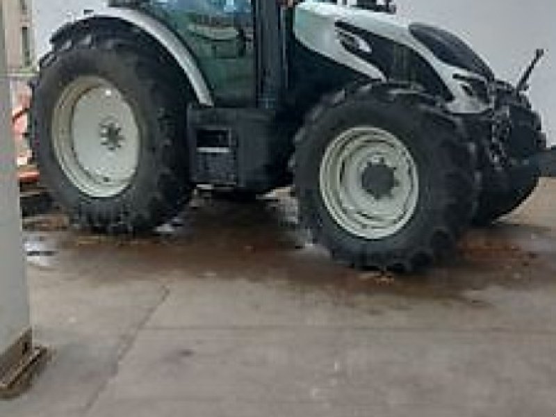 Traktor tip Valtra G115 HIGH TECH, Gebrauchtmaschine in Revel (Poză 1)