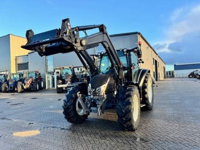 Traktor typu Valtra G115 hitech, 1625 uur, G4 voorlader!, Gebrauchtmaschine v Marknesse (Obrázok 3)