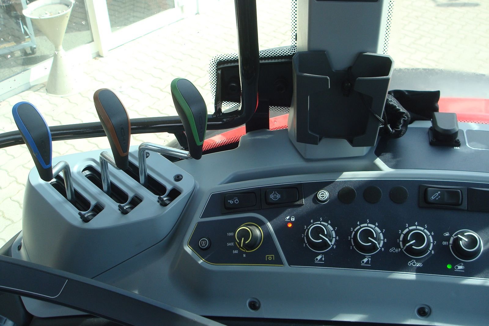 Traktor typu Valtra G115 HITECH, Vorführmaschine w Judenburg (Zdjęcie 22)