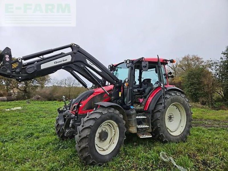 Traktor du type Valtra g115 hitech, Gebrauchtmaschine en MONFERRAN