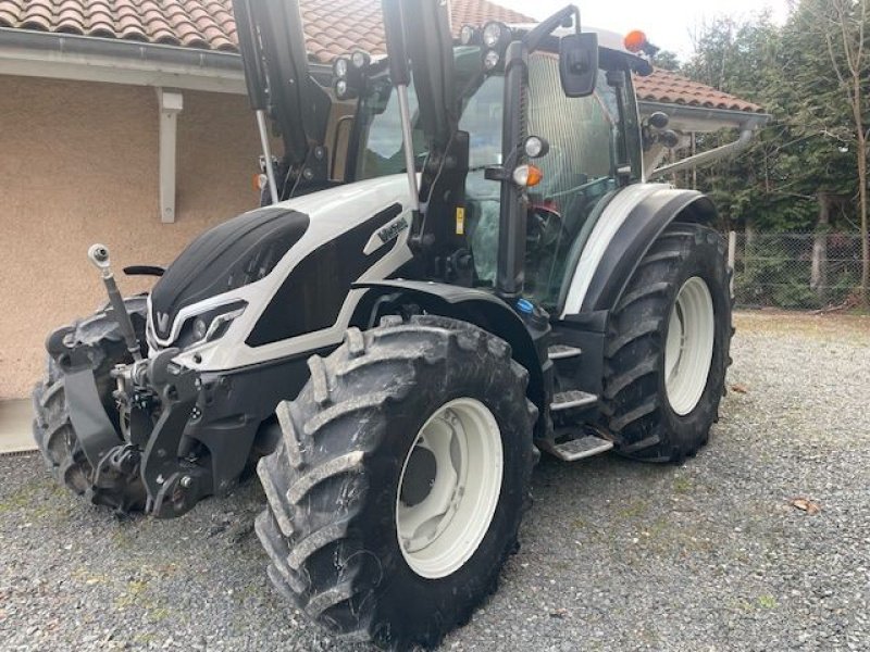 Traktor типа Valtra G115, Gebrauchtmaschine в JOZE (Фотография 5)