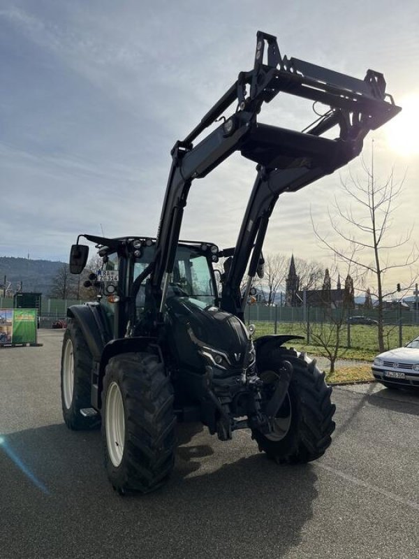 Traktor типа Valtra G115A, Gebrauchtmaschine в Sinzheim (Фотография 2)