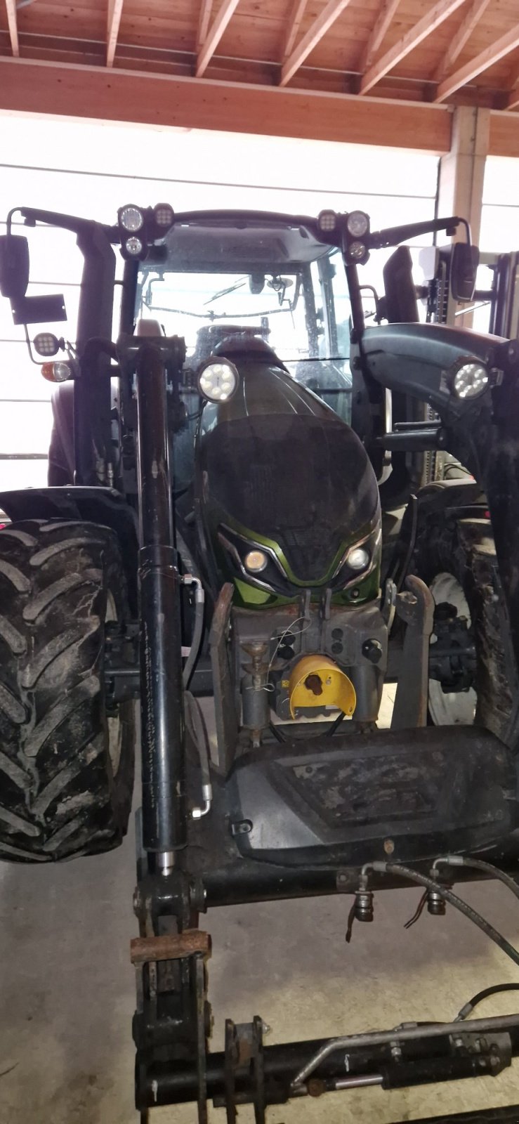 Traktor typu Valtra G125 A 4300h Vollausstattung Bj. 2022, Gebrauchtmaschine v Palling (Obrázek 12)